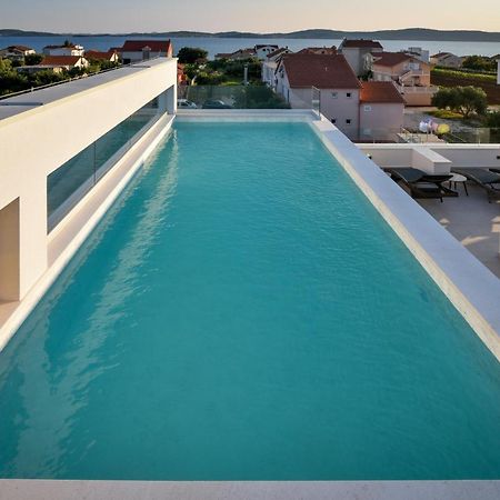 Luxury Apartments La Perla ビビニェ エクステリア 写真