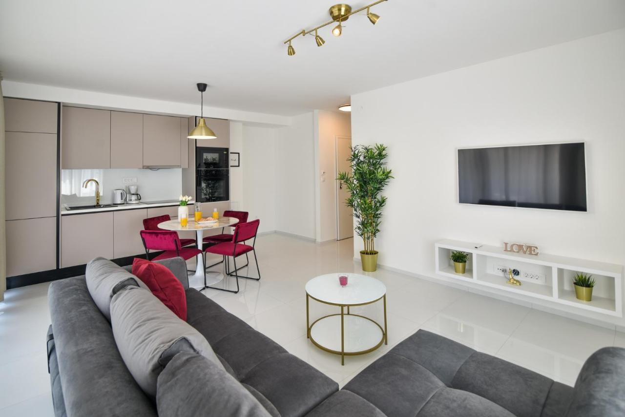 Luxury Apartments La Perla ビビニェ エクステリア 写真