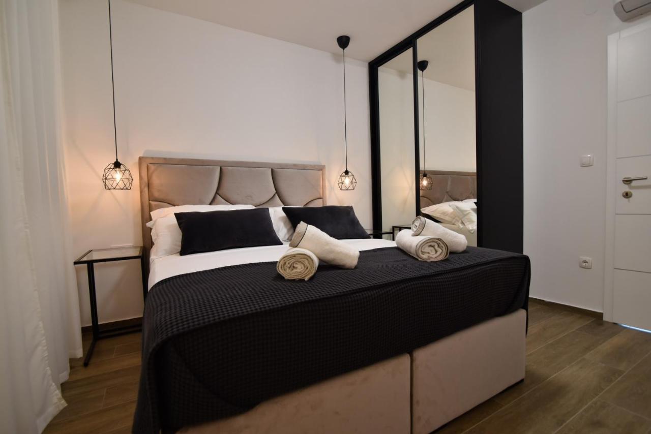 Luxury Apartments La Perla ビビニェ エクステリア 写真