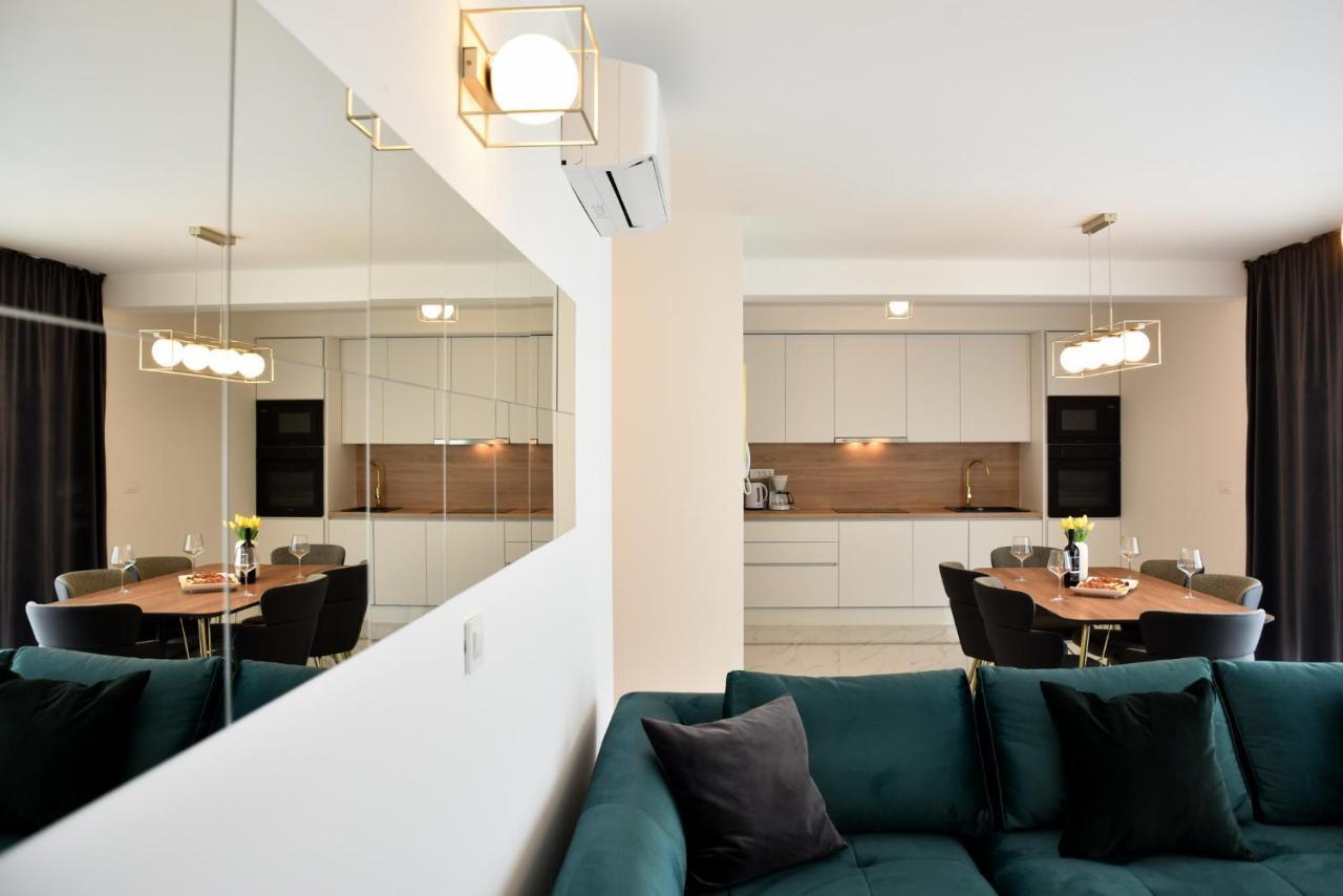 Luxury Apartments La Perla ビビニェ エクステリア 写真