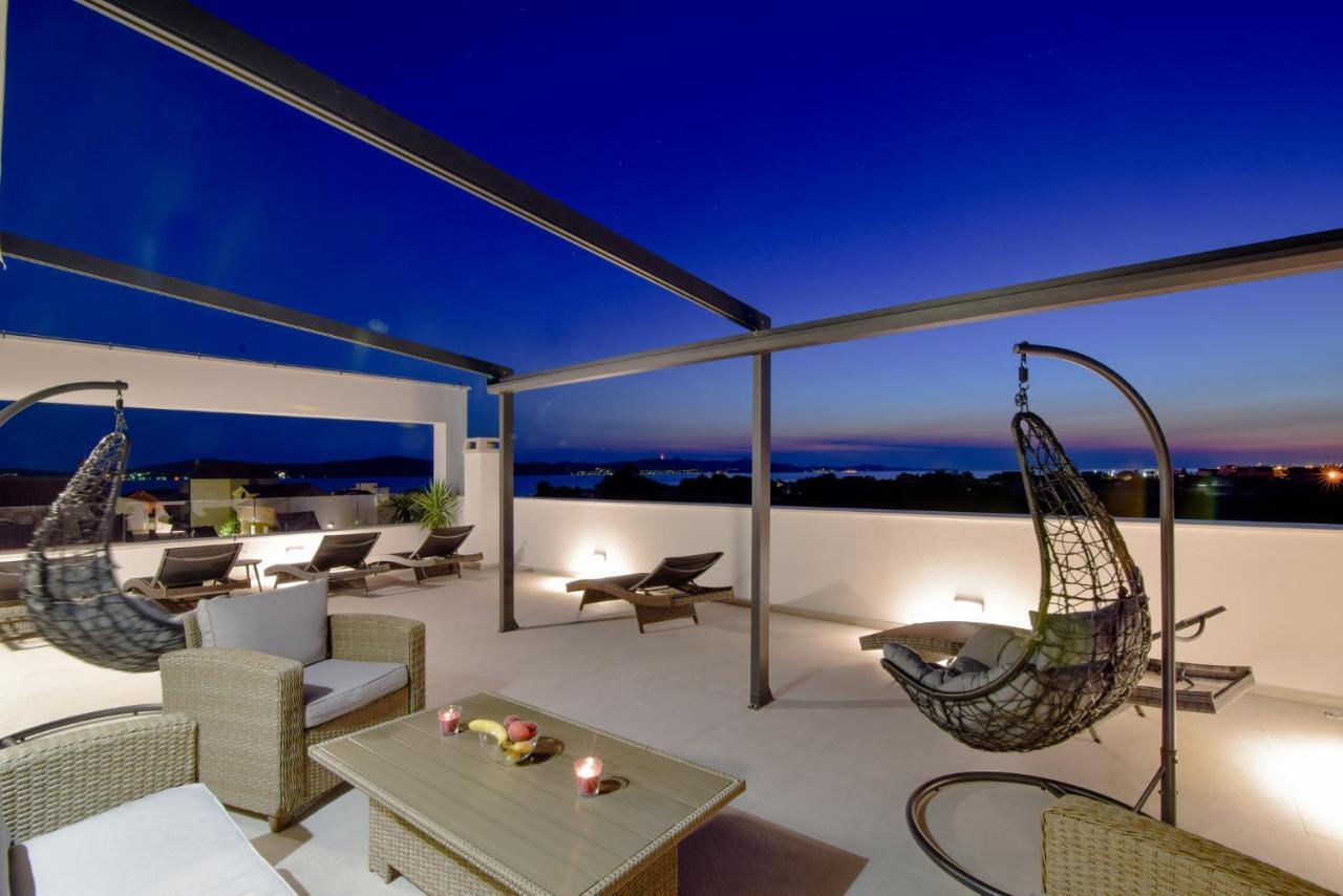 Luxury Apartments La Perla ビビニェ エクステリア 写真
